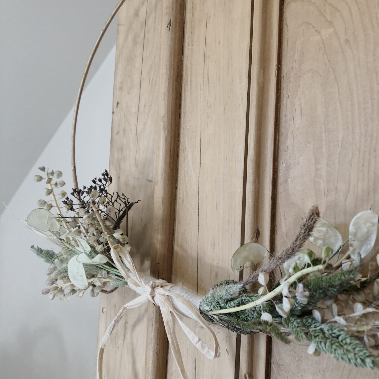 Foliage of a dried flower wreath