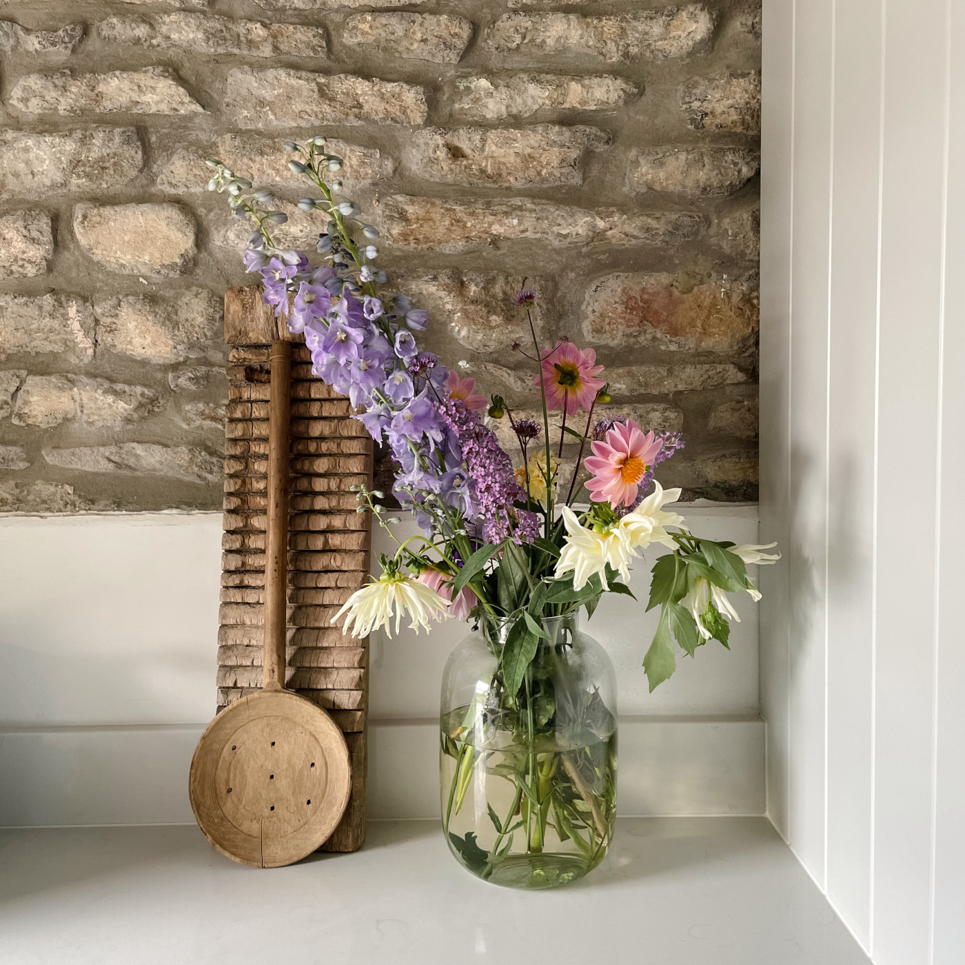 How To Prepare Edible Flowers: A Guide » Slow Living Kitchen