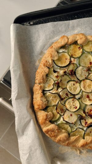 Courgette ricotta pea galette